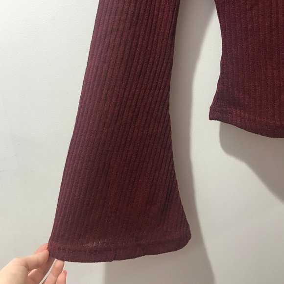Maroon Long Sleeve w/ Bell Sleeves - Picture 5 of 6